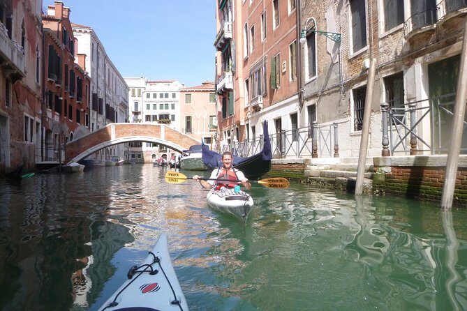 2 Hour Venice Canal Kayak Tour - Premium experience by day - Meeting at Calle Tornielli and your kayak tutorial that matters