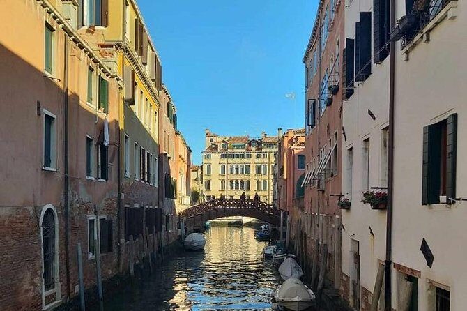 2-hour Venice Guided Walking Tour with Gondola ride - Why This Rialto + Gondola Combo Works in 2 Hours