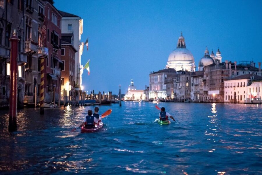 2hr Night Kayak Tour in Venice: premium tour with sunset - Finding the meeting point in Cannaregio (and avoiding the Certosa confusion)