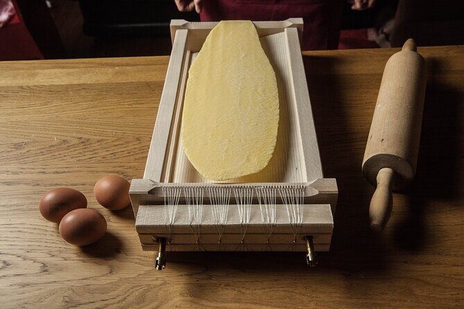 3 Hour Cooking Class: Homemade Pasta and Tiramisu in Venice - Cooking, tasting, and learning how Italian meals are built