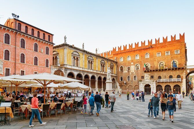 3 Hour Shared Walking and Aperitivo Tour of Verona - Route highlights: from Roman arches to Arena views