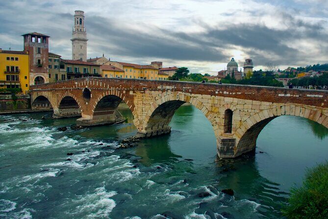 3 Hour Walking tour of Verona and Arena - Ponte Scaligero: The Adige Crossed with Medieval Confidence