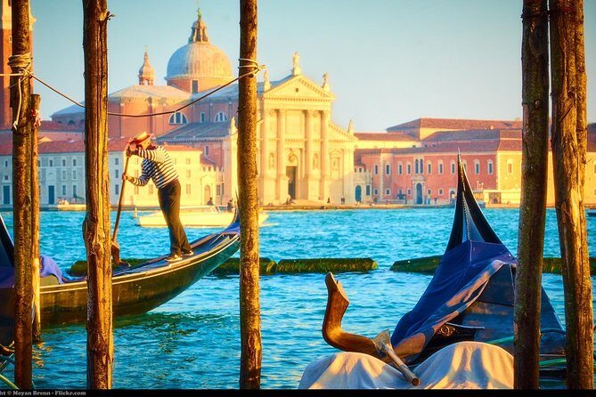 45-Minute or 1-hour Private Gondola Ride from Rialto - Who should book this private Rialto gondola ride