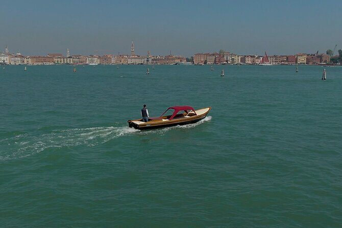 5-Hour Guided Tour of the Magic Islands by Vintage Boat in Venice - The Vintage Boat Loop That Makes Island Time Actually Work