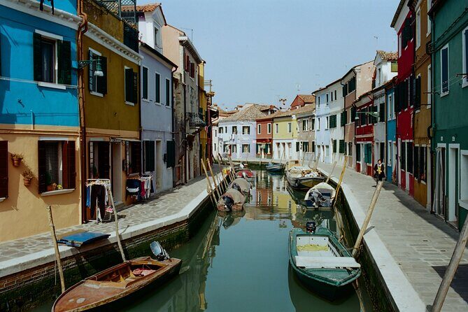 5-Hour Guided Tour of the Magic Islands by Vintage Boat in Venice - Torcello: Tranquility When You Want Breathing Room