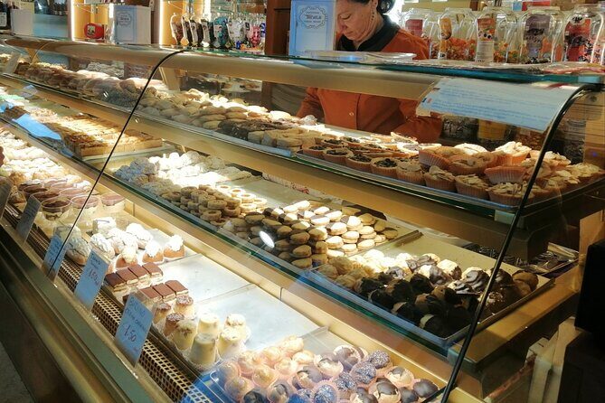 A Sweet Stroll Through Venice: Pastries, Chocolate, and Gelato - Gondola traghetto across Canal Grande: the local ferry moment