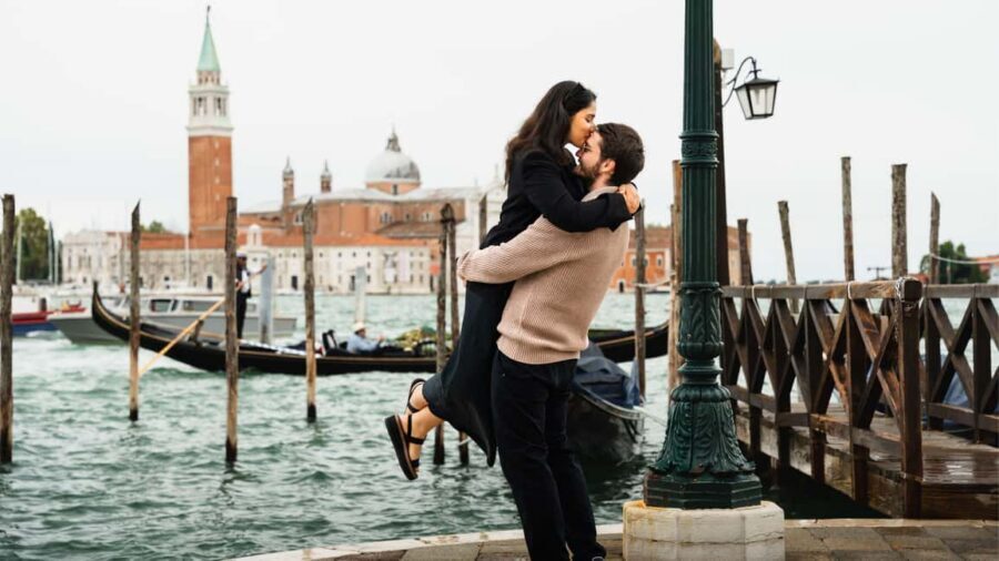 A Unique Photoshoot in Venice - The 1-Hour Plan: How 3 Stops Between Rialto and San Marco Works