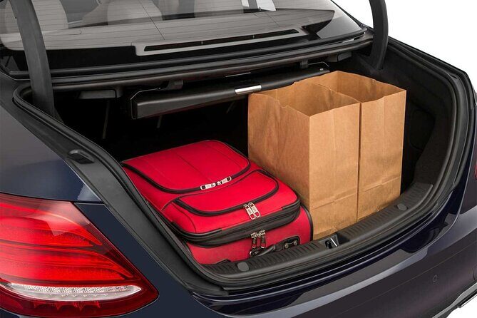 Arrival Transfer from Venice Airport to Piazzale Roma by Sedan - Mercedes Comfort to Piazzale Roma: What You’re Really Buying