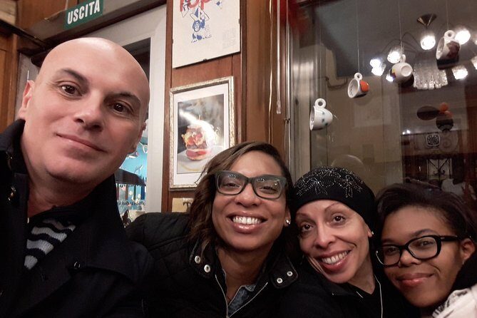 Bacaro Tour : Walk, eat and drink in Venice - Three bacari stops: what you get with each cicco and drink