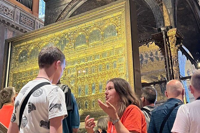 Basilica San Marco and the Pala d'Oro with Architect Guide - The Pala d’Oro: the golden altarpiece with nearly 2,000 stones