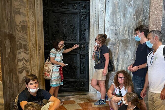 Basilica San Marco and the Pala d'Oro with Architect Guide - Entering St Mark’s: how to actually see the mosaics