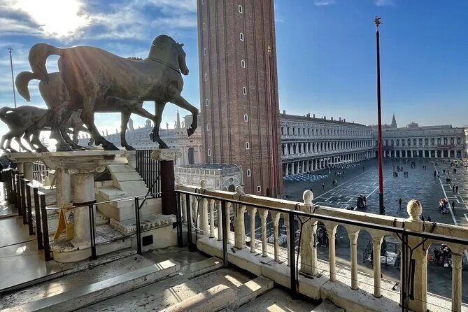 Basilica San Marco, Pala D'oro, Loggia Cavalli Priority Entrance - Skip the Lines Through Porta San Pietro (No Waiting Game)