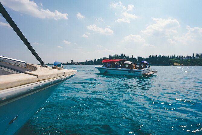 Best of Sirmione with Boat Tour and Grotte di Catullo - Why this Best of Sirmione plan works in 4.5 hours