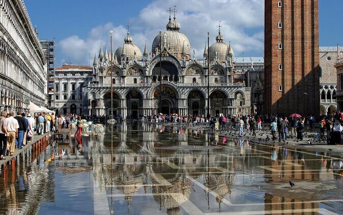 Best Of Venice: Saint Mark's Basilica, Doges Palace with Guide and Gondola Ride - Key highlights at a glance