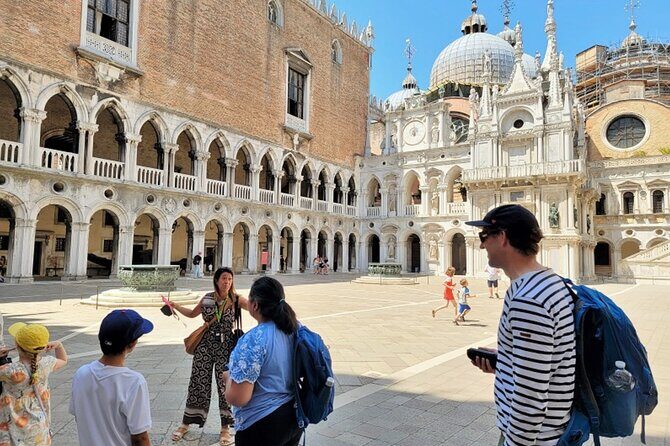 Best Of Venice: Saint Mark's Basilica, Doges Palace with Guide and Gondola Ride - Should you book this Best of Venice combo?