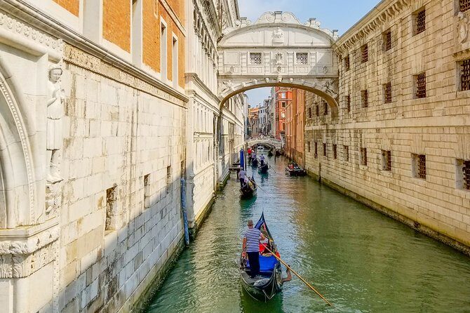 Best Venice Personalized Private Walking Tour with Official Guide - Should you book this Venice private guide tour?