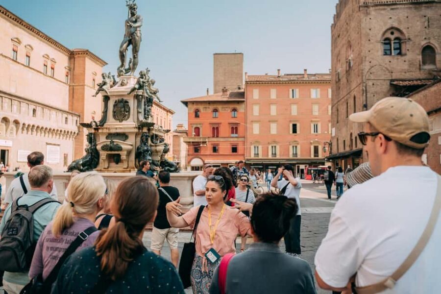 Bologna Walking tour with Tower Sky View and Archiginnasio - Archiginnasio and the Anatomical Theater: science in stone