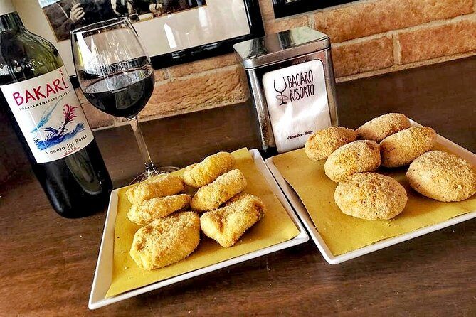Brunetti's Venice: A Culinary Journey Through Leon's Mysteries - What you get for the price: 2.5 hours, 3 drinks, and bite-sized structure