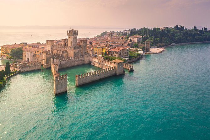 Castles boat tour with Bardolino wine tasting and nibbles - Key moments you’ll remember