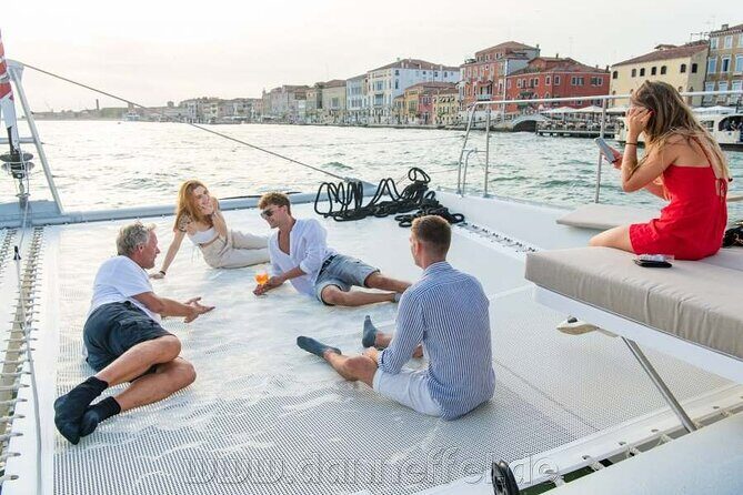 Catamaran Spritz Tour - Canale della Giudecca: Where the Skyline Gets Room to Breathe