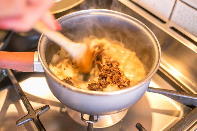 Cesarine: Home Cooking Class and Meal with a Local in Venice - Tips for Booking and Showing Up Smoothly