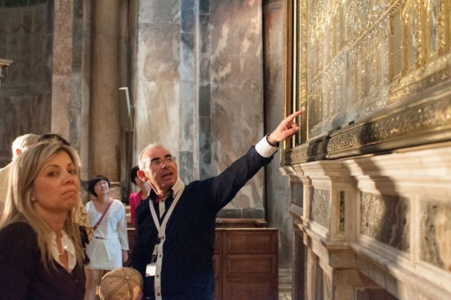 Classic Venice: 2-Hour Walking Tour with Basilica Entry - St. Mark’s Basilica entry: what you get with terrace and museum access