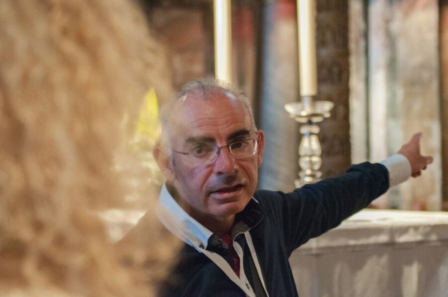 Classic Venice: 2-Hour Walking Tour with Basilica Entry - Should you book this Classic Venice walking tour?