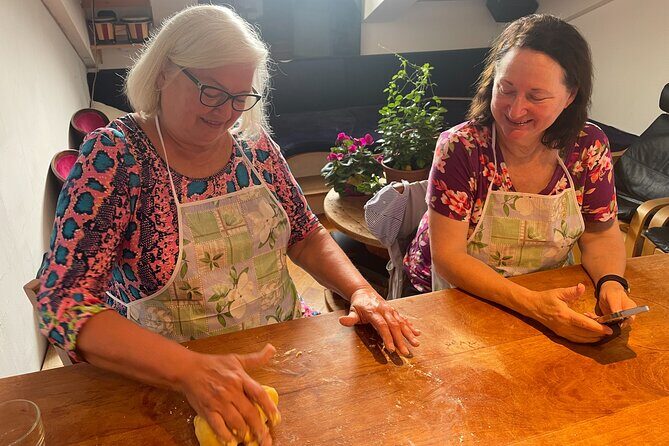 Cooking Class with Chef Francesco and Live Music in Venice - Should You Book Chef Francesco and the Guitar Class?