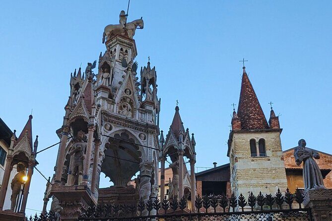 Dante in Verona: From Inferno to Paradise - Stop 3: Piazza dei Signori and Dante’s Footsteps