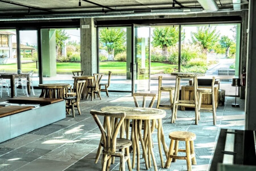 Desenzano: e-Bike Tour with Wine Tasting - Starting at Cantina Famiglia Olivini in Desenzano