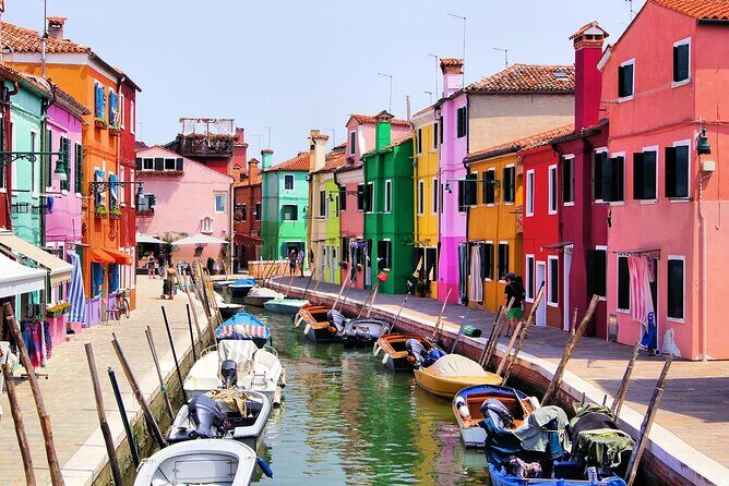 Discover Murano, Burano and Torcello by boat (Private Tour) - Murano glass factory: see the craft, then decide what to buy