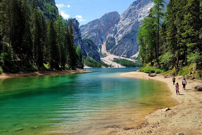 Discover the Dolomites, Cortina and Lake Braies from Venice - Lago di Misurina: short photos, strong payoff