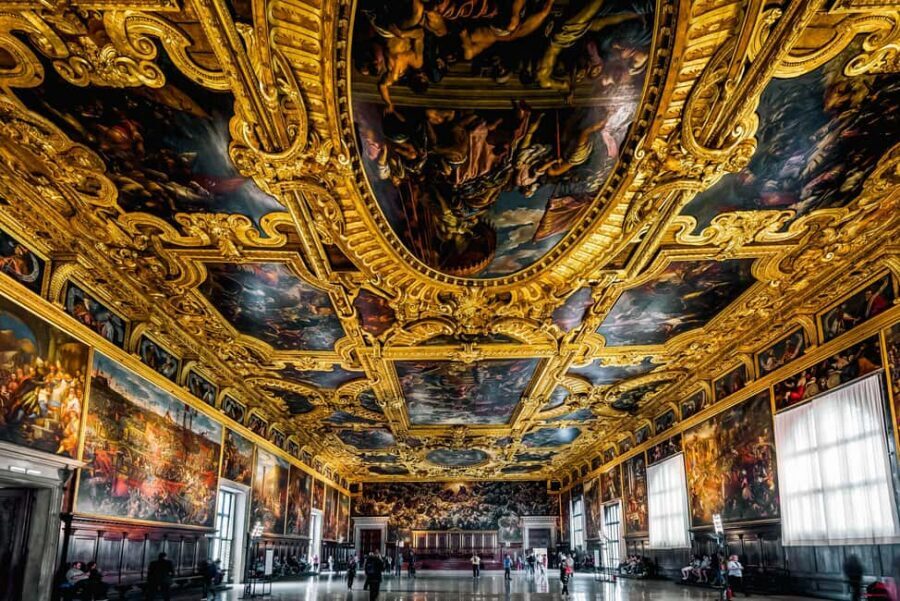 Doge's Palace, Bridge of Sighs & Prison Skip-the-Line Tour - Meeting at St. Mark’s Square: finding the right place fast
