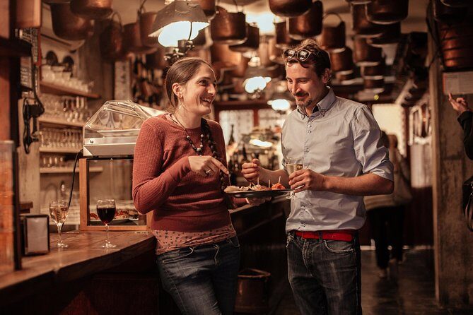 Drinks & Bites in Venice Private Tour - Ponte di Rialto: the classic start, with a practical 20-minute stop