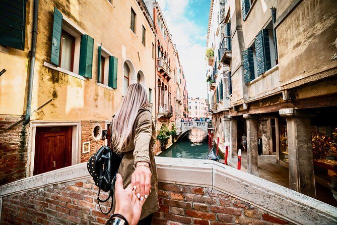Ducal Venice, Historical Walking Tour & Skip the line Doge's Palace - Getting from St Mark’s to the palace without wasting time