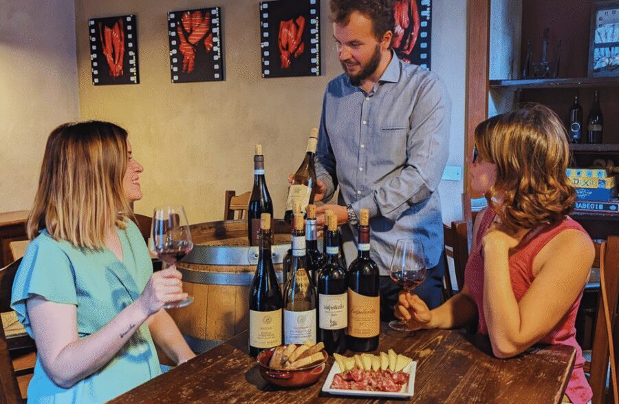 Easy Wine Tasting in Verona City Center - Practical logistics that matter in real life