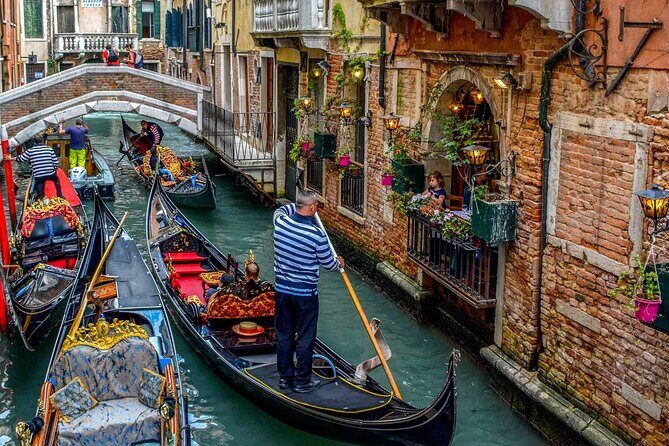 Enchanting Venice: City Walk & Majestic Gondola Ride! - Rialto Bridge to the Grand Canal: iconic views, guided angles