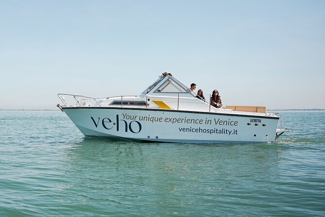 Enjoy the lagoon - 3-hour private tour - Comfort and onboard extras that make the ride easier