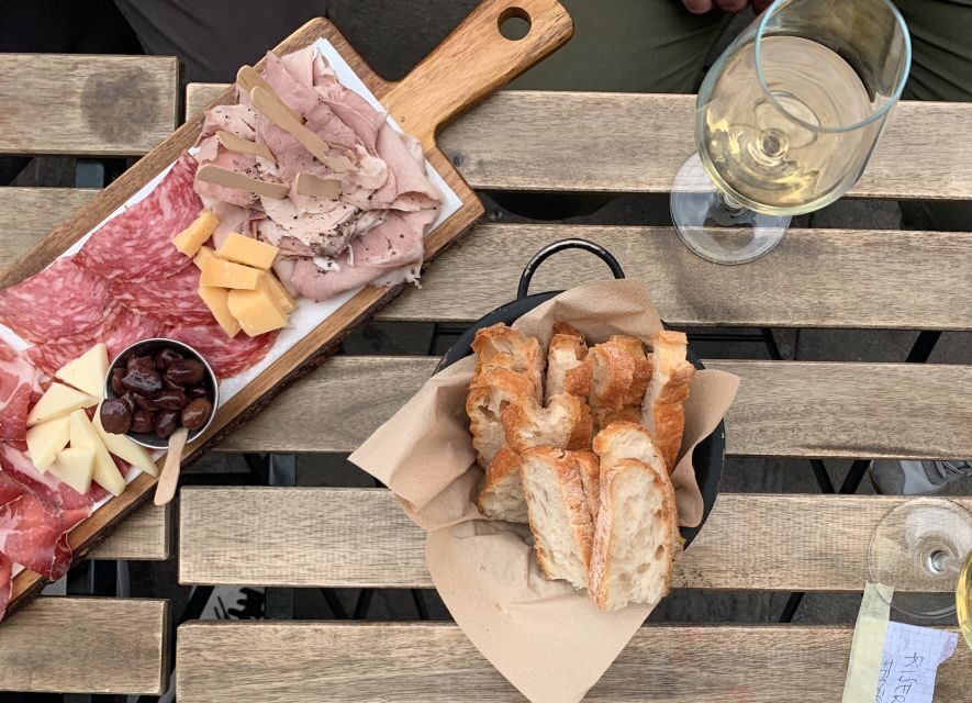 Evening in Venice with a local: food and wine tasting tour - Final decision: should you book this Venice evening?