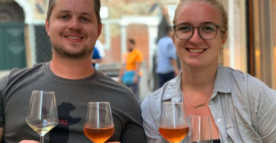 Evening in Venice with a local: food and wine tasting tour - 3 hours on Dorsoduro alleys: what the walking tour is really for