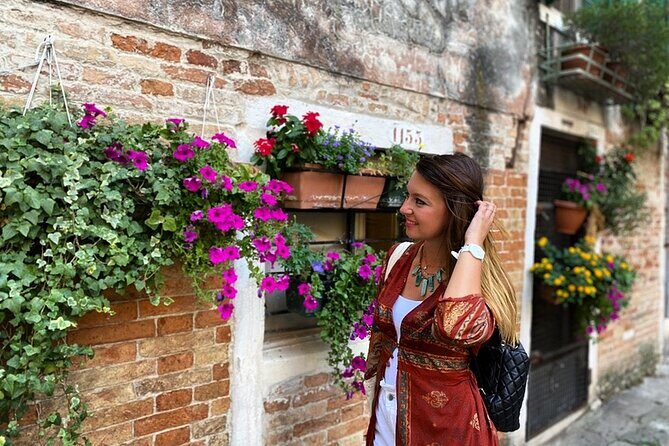 Exclusive Private Venice Jewish Ghetto Tour - The route ends with unwind time on the Cannaregio waterfront