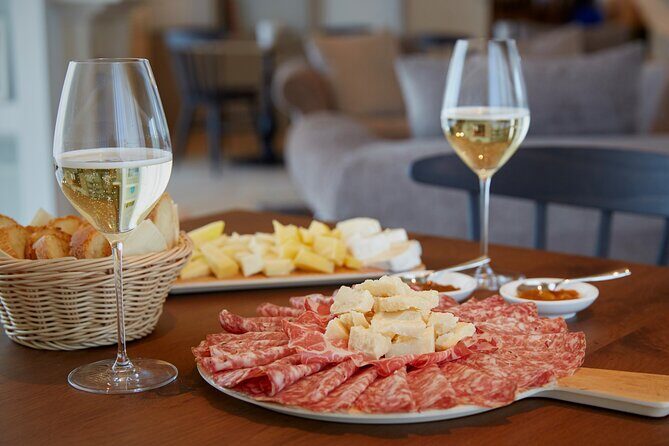 Exclusive Tour of the Vineyards with Visit to the Cellar! - Tastings that make sense: Prosecco Superiore DOCG plus other wines
