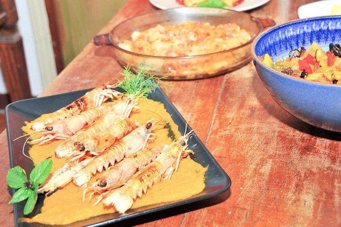 Experience A Traditional Sailor’s Supper In The Venetian Lagoon - Deep-fried shrimp with lemon and polenta: the first main hit