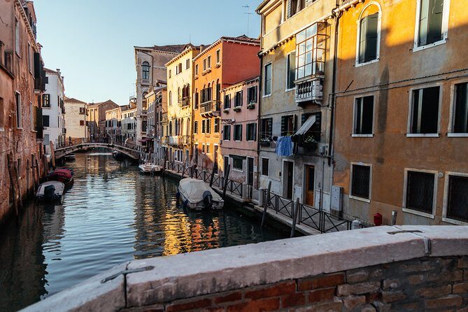 Family Friendly Venice Private City Tour - How the guide keeps kids engaged (and parents sane)