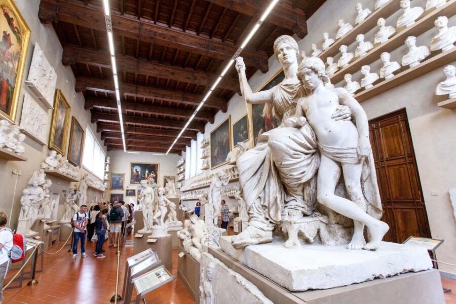 Florence: Michelangelo's David Priority Ticket & Audio App - Priority Entry at Via Ricasoli: How You Beat the Accademia Lines