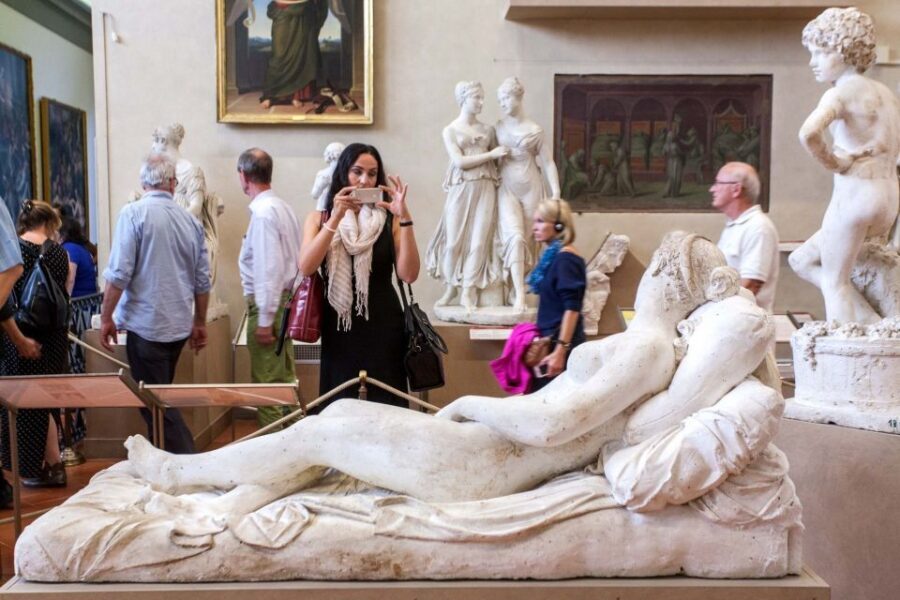 Florence: Michelangelo's David Priority Ticket & Audio App - Using the Mobile Audio App Without Phone Panic