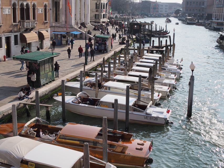 From Lake Garda: Full-Day Guided Group Tour of Venice - St. Mark’s Square Walking Tour: How the Time Gets Used