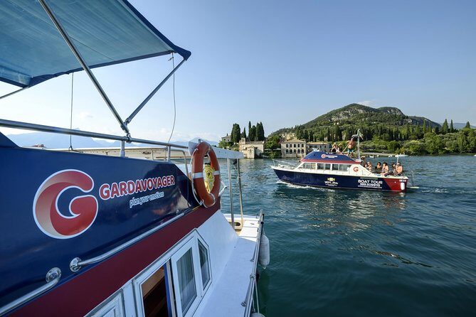 From Lazise: Southern Lake Garda cruise with lunch - The best part: swimming from the boat (and how to handle the life jackets)