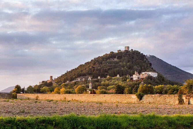 From Padua: Tour to the walled town of Monselice - Price and value: what you’re really paying for