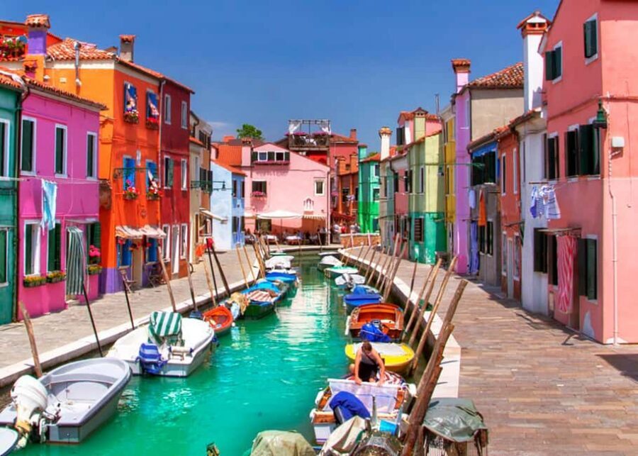 From Venezia: Murano, Burano, and Torcello Self-Guided Tour - Key things to watch for on this lagoon islands tour
